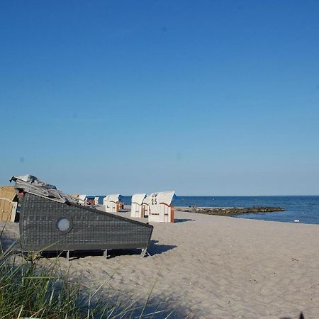 Schlafstrandkorb Nr. 1 Sierksdorf Esterno foto